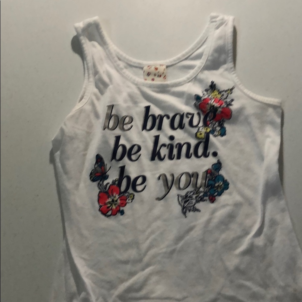 Girl little no sleeve shirt